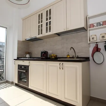 Apartment 100 Sqm Luxury Apartment, Unirii Square *