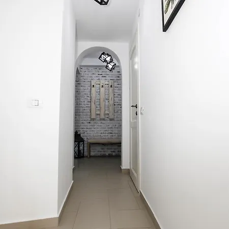 Apartment 100 Sqm Luxury Apartment, Unirii Square *
