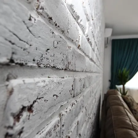 100 Sqm Luxury Apartment, Unirii Square * Bukareszt
