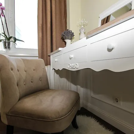 100 Sqm Luxury Apartment, Unirii Square